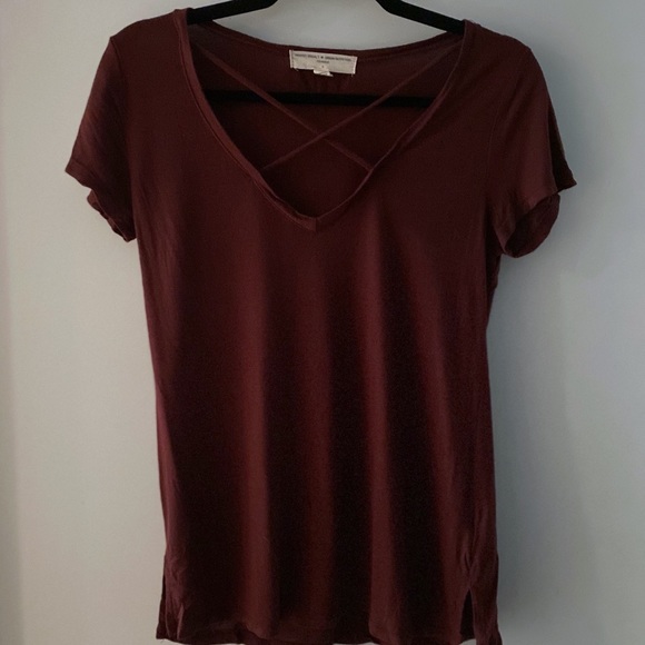 Urban outfitters casual tee. - Picture 1 of 1